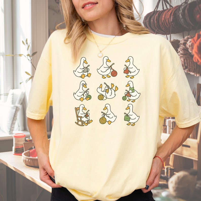 Cute Goose Crocheting Shirt, Funny Yarn Lover Tee, Crochet Gift for Women, Animal Crochet Shirt, Goose Yarn Craft Graphic T Shirt