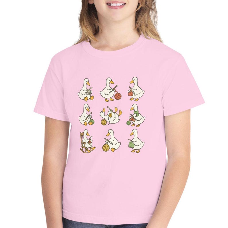 Cute Goose Crocheting Shirt, Funny Yarn Lover Tee, Crochet Gift for Women, Animal Crochet Shirt, Goose Yarn Craft Graphic T Shirt