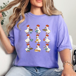 Cute Goose Baking Shirt, Funny Baker Tee, Goose Chef Graphic T Shirt, Baking Gift for Women, Pastry Lover Shirt, Gift for Mom Grandma