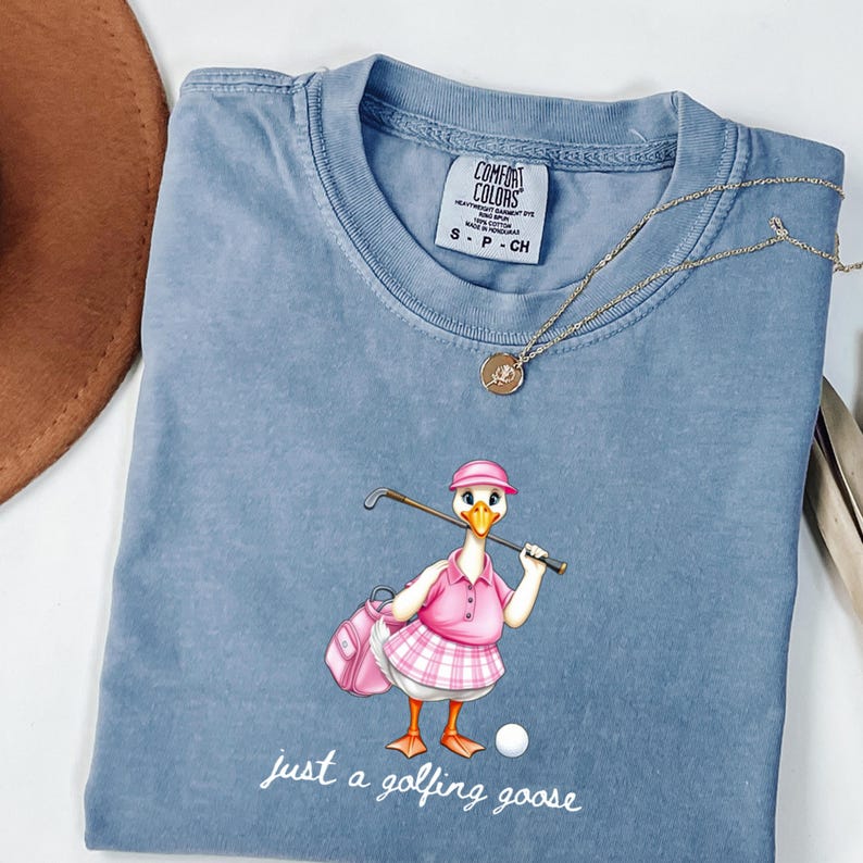 Comfort Colors Golf Mom Shirt, Cute Goose Golf Shirt for Women, Pink Coquette Golfer Tee, Funny Mom Golf Outfit, Golf Lover Gift