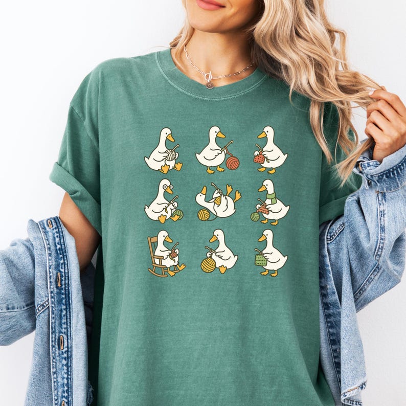 Cute Goose Crocheting Shirt, Funny Yarn Lover Tee, Crochet Gift for Women, Animal Crochet Shirt, Goose Yarn Craft Graphic T Shirt