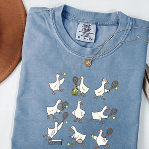 Cute Goose Tennis Shirt Comfort Colors, Funny Tennis Player Tee, Funny Goose Coach Gift, Womens Tennis Team Shirt, Sports Mom Graphic Tee