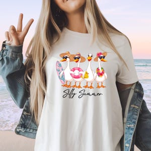 Comfort Colors Silly Summer T-Shirt, Funny Goose Shirt, Family Cruise Shirt, Summer Beach Graphic Tee, Funny Vacation Shirt, Funny Animal