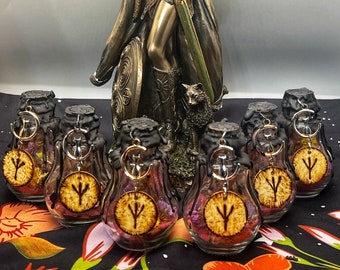 Freya Protection Rune Witch’s Bottle- Features Gold or Silver Cat In Crescent Moon & Algiz Rune Charms-  Includes Freya Protection Spell