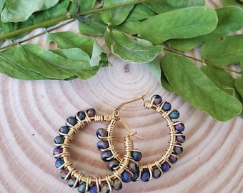 Handmade Hoops earrings • gold plated wire • crystals earring • hypoallergenic • gold plated stainless steel