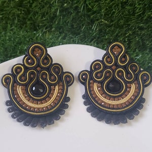 Handmade soutache earring • earrings in trend • fashion earrings • bohemian earrings • Aretes
