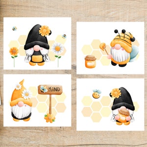 Conjunto de cartões postais Honey Bee Gnomes | 4 cartões postais | Cartão grosso 130 | Cartões postais fofos para troca de cartões postais ou para enviar a um amigo!