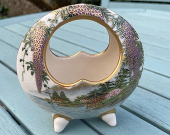 Vintage Beautiful Satsuma Japanese Miniature Moon Vase basket hand painted gold Delicate Design