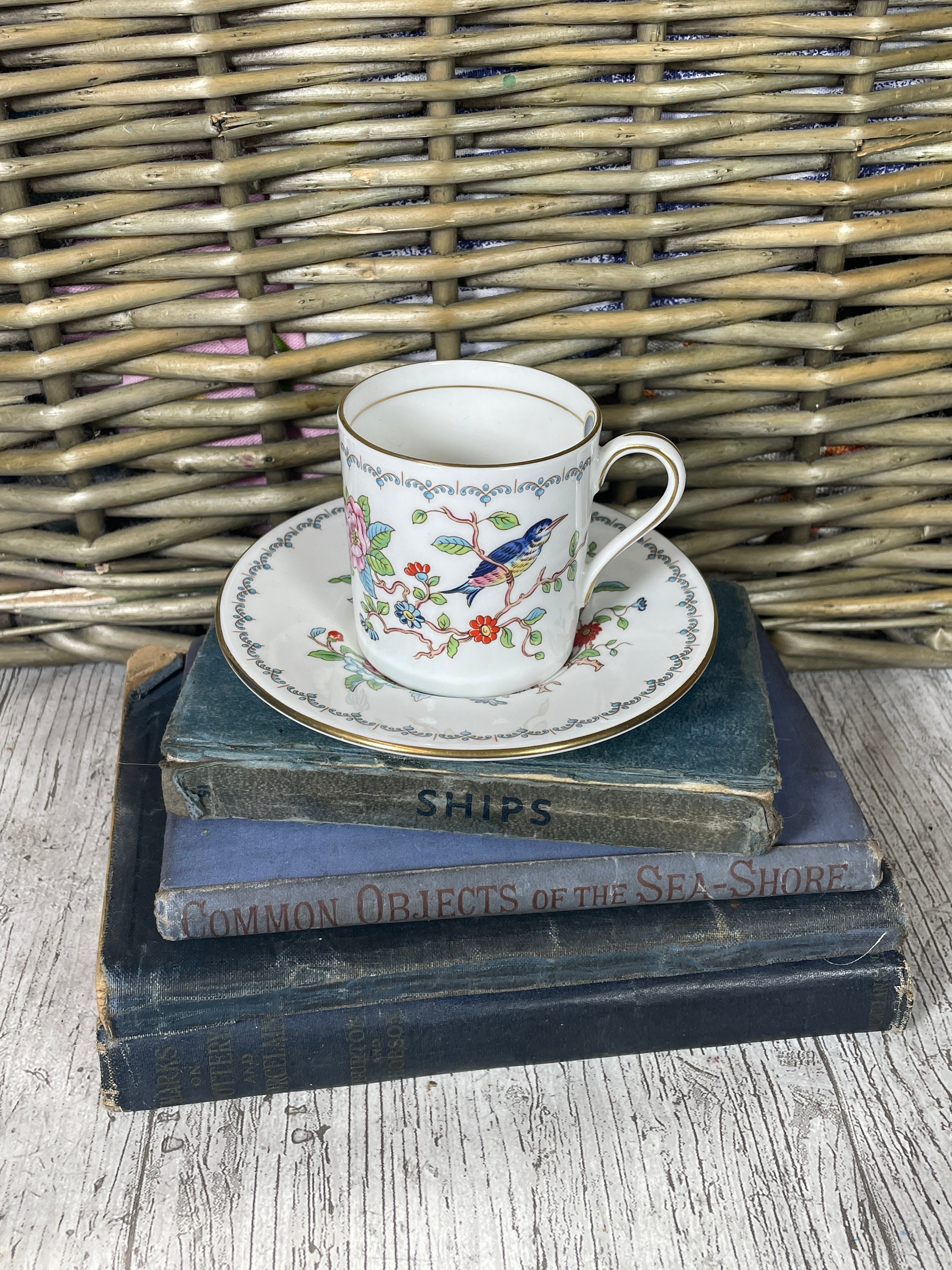 Vintage Aynsley Bone China Pembroke Tea Cup and Saucer Set Made in