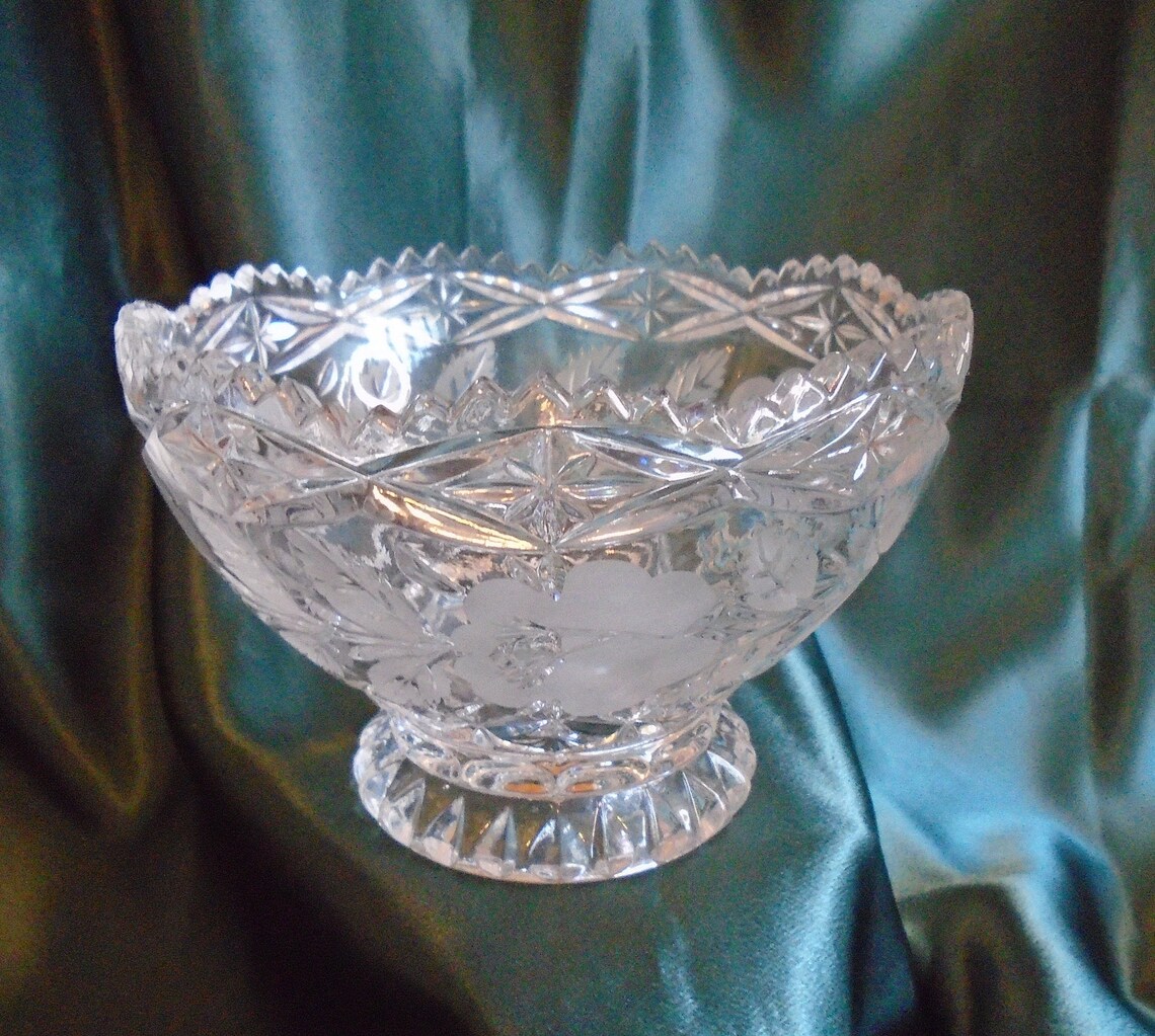 Dainty Leaded Crystal Bowl With Etched Floral Design Circling Etsy