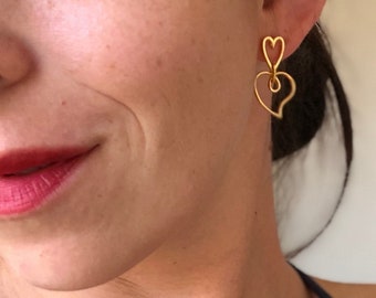 Boucles d’oreilles pendantes « Amélie » - petits cœurs doré Or fin 24 K