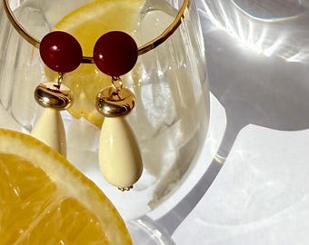 "Hélèna" pendant earrings with colored resin drop - 3 colors available - Ecru/Ochre/Pink