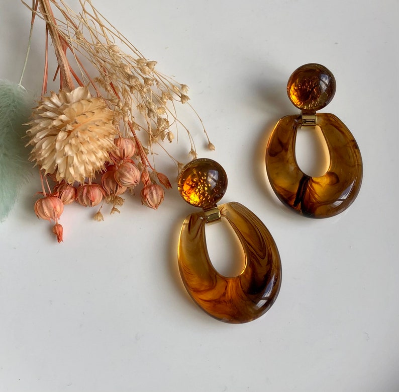 Boucles doreilles pendantes goutte Dila goutte en résine ambre marbré zdjęcie 1