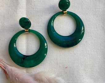 Boucles d’oreilles pendantes rondes «Rosalie» anneau résine - Vert émeraude
