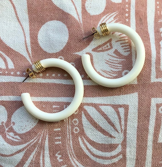 Ivory hoop earrings clearance