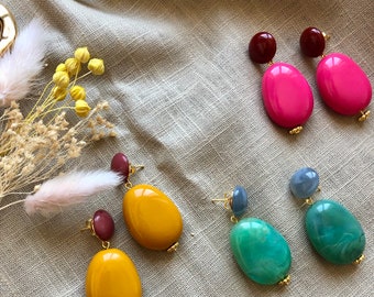 Boucles d’oreilles pendantes « Gabrielle » palet en résine coloré - marbré