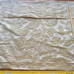 10 Boxy 1,2 Yards Scalamandre Carlsten Chartreuse Silk Damask Gold Floral Renaissance UVP USD 278 / Jahr
