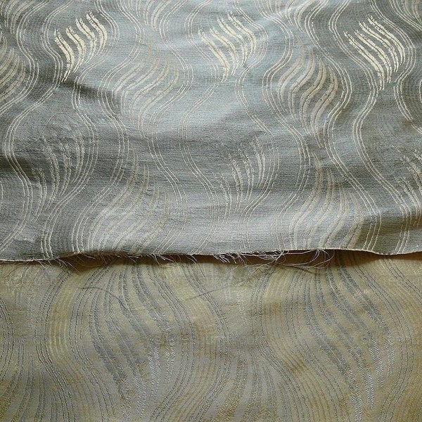 100% Silk Lampas Curvy Modern River "spa" Silver