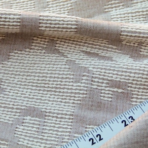 op maat gesneden Scalamandre Old World Weavers Monte Solaro Mokka Beige Bruin Roze tint katoenen jacquard Omkeerbaar Adviesprijs USD 172/Y