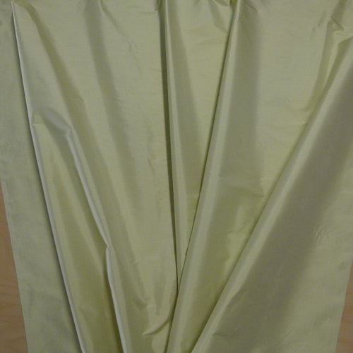 By Yard Scalamandre shops Dynasty Taffeta Lemongrass 100% Silk Heavy MSRP244Y