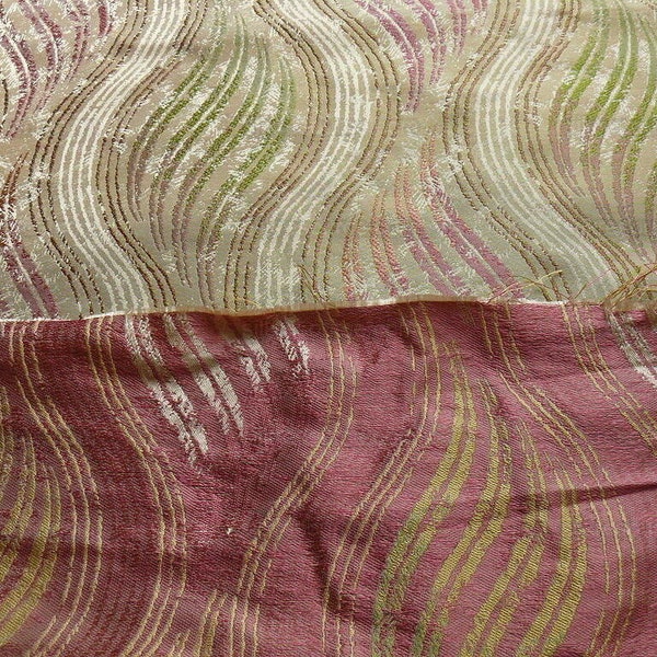 100% Silk Lampas Curvy Modern River "candy" Pink