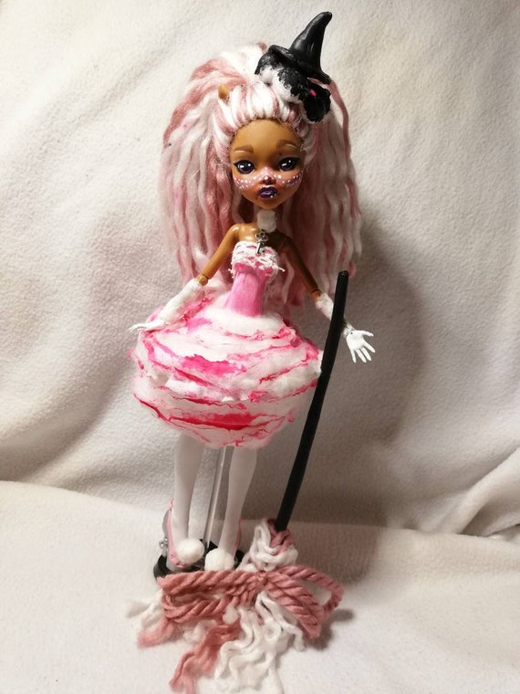 clawdeen wolf halloween