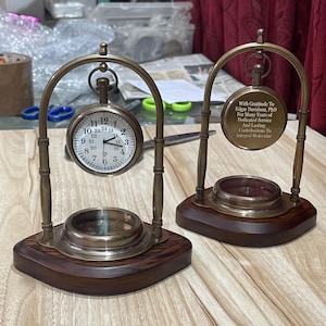 Personalized Clock with Engraved Working Compass, Antique Table Clock, Couple Anniversary Gift for Husband, Christmas Gift, Desk clock imagem 17
