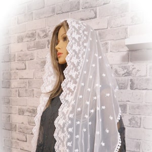CHAPEL MANTILLA /Lace Mantilla/Long scarf Veil/ Church Headcovering/ Mass Mantilla/Praying Scarf Veil Mantilla(0045LNK)
