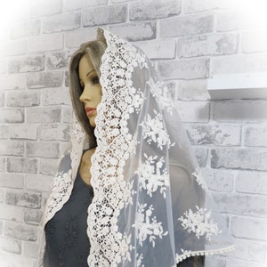 CHAPEL MANTILLA / Lace Mantilla / D - Form Mantilla Kapelle Schleier / Kirche Headcovering / Mess Mantilla / Gebetsschal Schleier Mantilla(0057LNK)