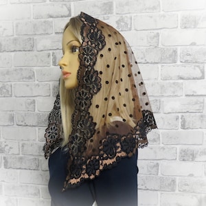 CHAPEL MANTILLA VEIL, Lace Catholic Mass Veil, Traditional Headcovering, Mass mantilla  veil( LNK0135)