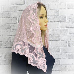 CHAPEL MANTILLA, Lace Chapel Veil, Catholic Mass Veil, Traditional Headcovering, Mass mantilla ( D0002LNK)