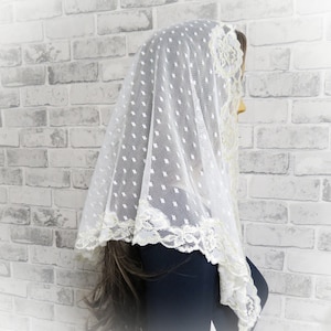 CHAPEL MANTILLA, Spitzenkapelle, Katholischer Messschleier, Traditionelle Kopfbedeckung, Messtuch ( LNK0127)