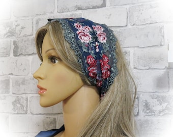 CHAPEL HEAD WRAP -  Lace chapel mantilla Mass veil Chapel scarf Chapel head wrap Catholic chapel veil Church mantilla (0061LNK)