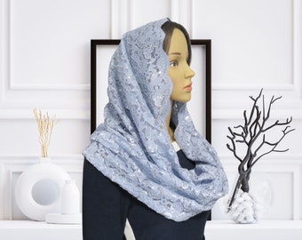 MANTILLA DE CAPILLA, Hermosa bufanda infinita de encaje francés de inspiración vintage tradicional, Velo de encaje azul