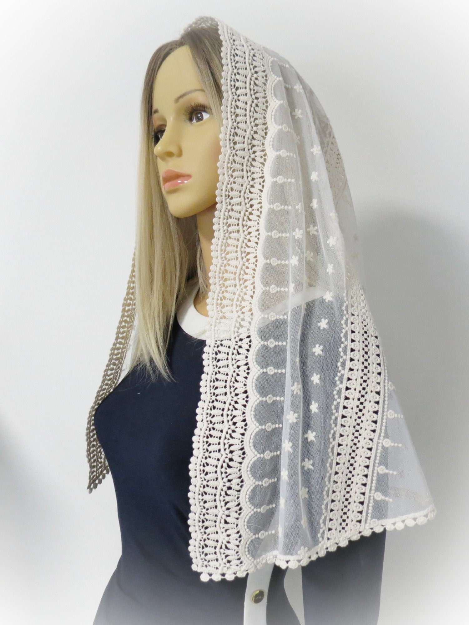 CHAPEL MANTILLA lace Mantilla d Shape Mantilla Chapel Veil Church chapel-mantilla-lace-mantilla-d-shape-mantilla-chapel-veil-church