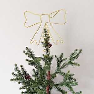 Lazo de alambre para la cima del árbol de Navidad, decoración de alambre hecha a mano con base en espiral.