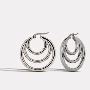 SEIKAIHA HOOP EARRINGS Boucles d'oreilles en acier inoxydable Boucles d'oreilles sterling Boucles d'oreilles minimalistes Boucles d'oreilles faites à la main Boucles d'oreilles modernes Triple Hoops image 4