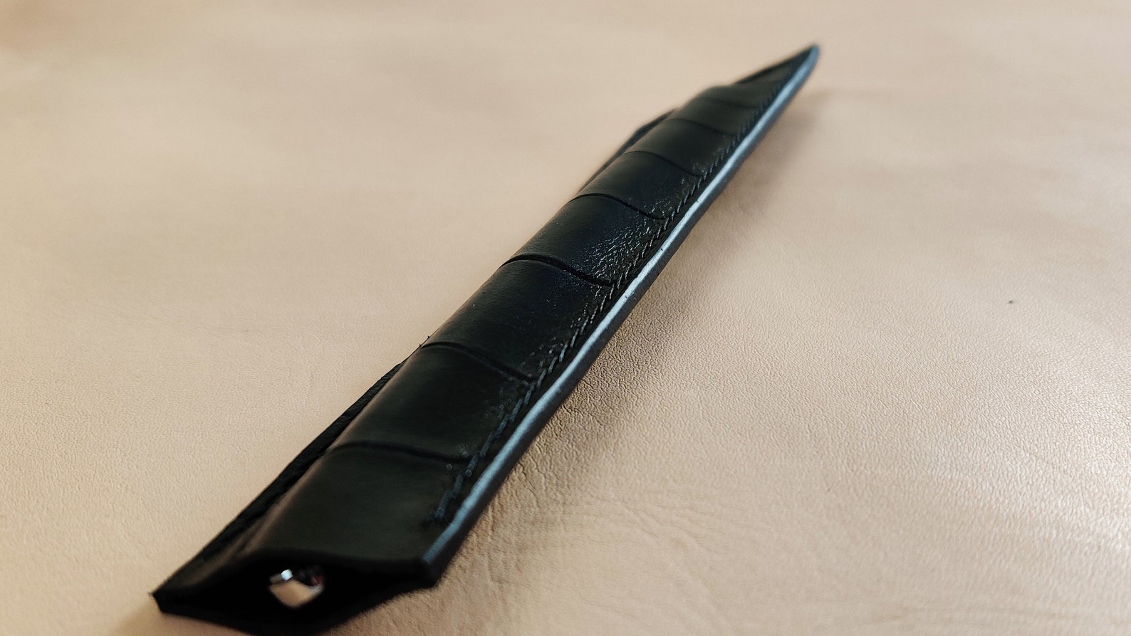 Handmade Katana Leather Pen Sleeve/Sheath with Hermes Thread. | Etsy