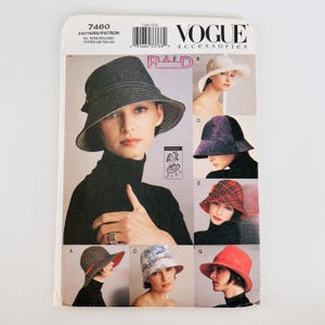 Vogue Accessories 7460 Patrón de costura SIN CORTAR 7 patrones de sombreros tipo cubo y sol en 3 tamaños 2001