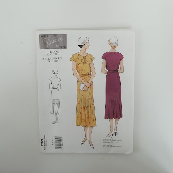 Vogue Vintage 2671 Original 1933 Diseño Patrón de costura SIN CORTAR Vestido de verano escondido y plisado Tamaño 8-10-12 para un busto de 31.5 "-34"