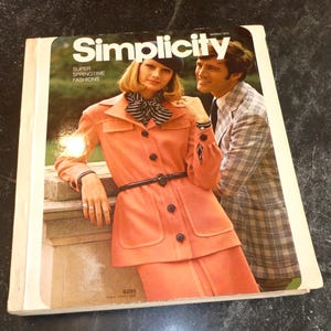 Simplicity Patterns Catalog Large Store Counter Pattern Book March 1974 VTG