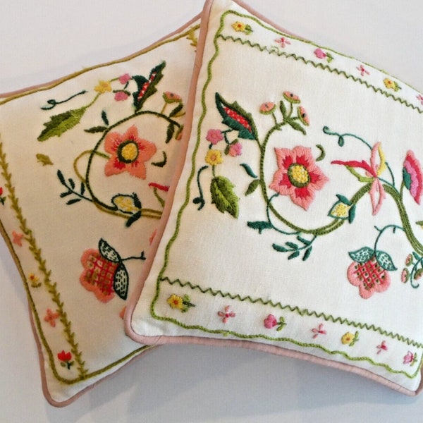 Vintage Handmade Floral Crewel Pillow Pair Wool Yarn Cheery Country Cottagecore