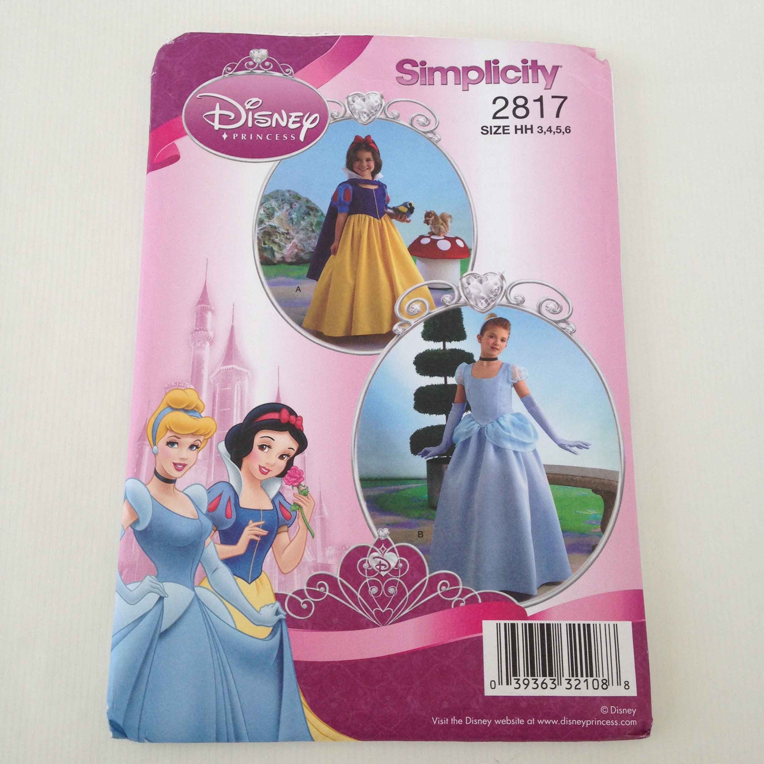 Simplicity 2817    Disney Princess Child's and Girls' Costume     Size HH 3,4,5,6  Sewing Pattern