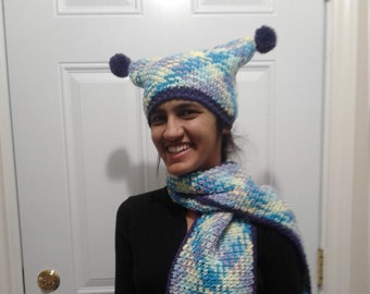 Together toque, scarf and mittens. Diamond pattern