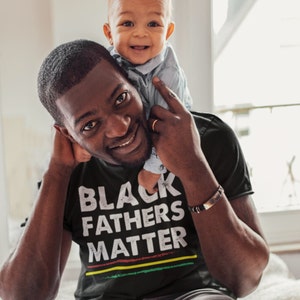 Black Father T-Shirt, New Dad Shirt, Black Father&#39;s Day Shirt, Best Dad shirt Gift for Dad