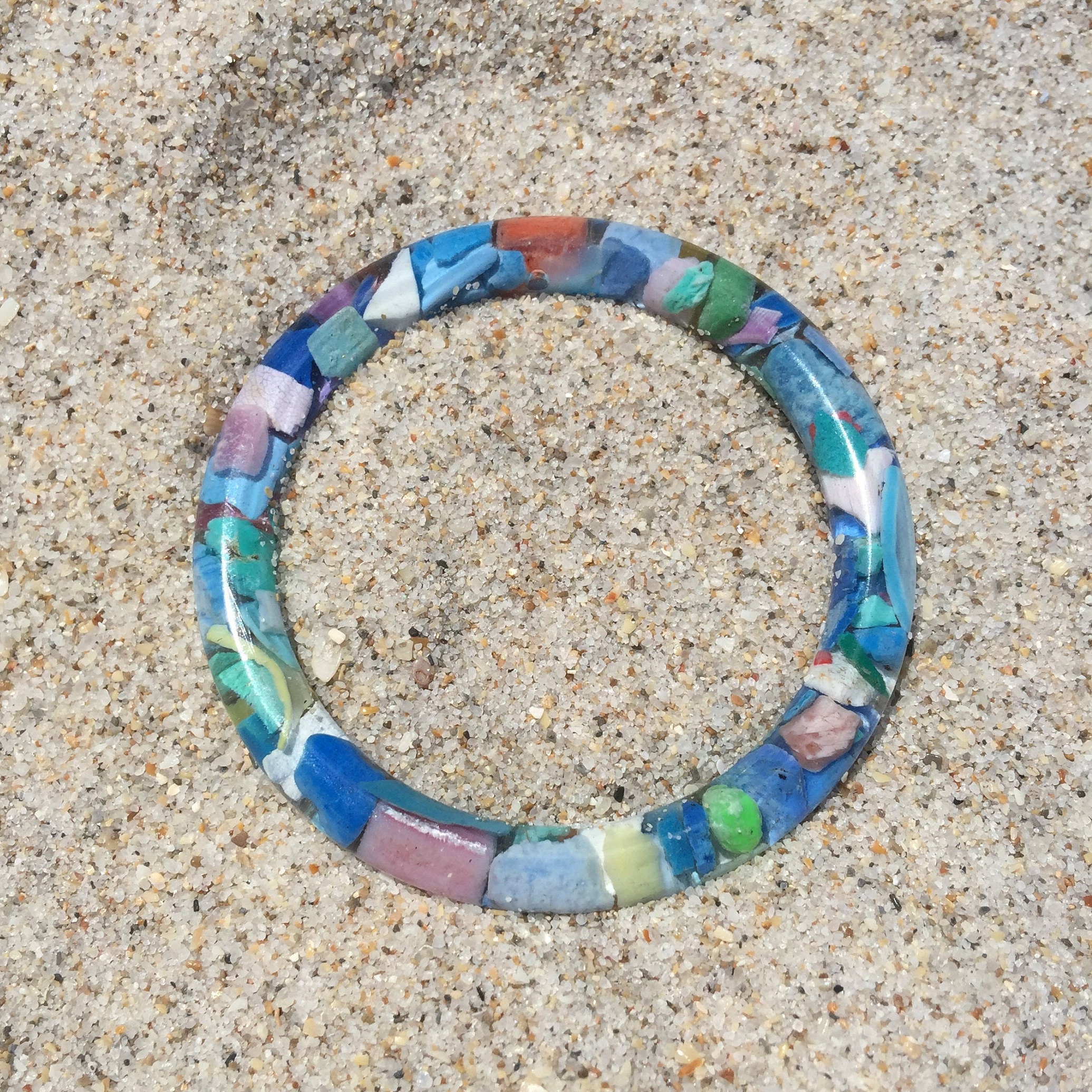 sea plastic bracelet