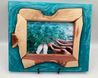 Handcrafted live edge aromatic cedar wood frame- epoxy/resin - Family/vacation photo frame- Custom made -Unique frame - Made in Canada