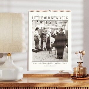 Calendario da parete vintage di New York - Scene classiche di strada di Manhattan, fotografia di strada di Angelo Rizzuto, regalo calendario