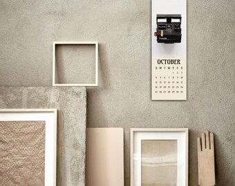 L'Arc〜en〜Ciel2000年history calendar 2166 one page yearly calendar with shaded weekends