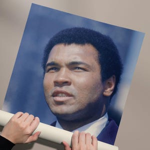 Muhammad Ali Motivational Quote Wall Art – Monday Motivation Poster, Iconic Boxing Legend Print, Inspirational Decor